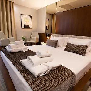 https://hotel-sokrati.hotels-in-tirana.com