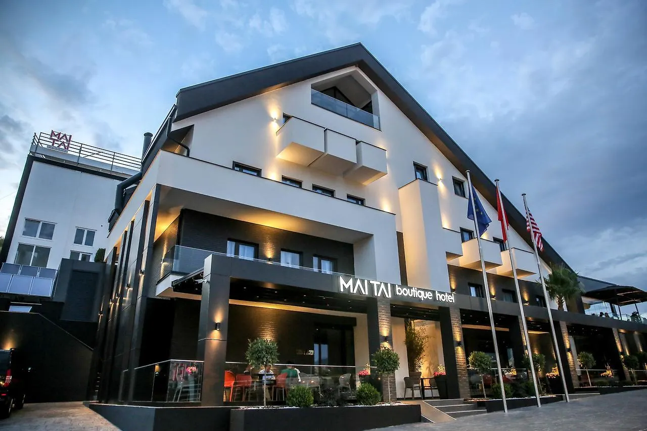 Mai Tai Resort Mjull-Bathore 5*,